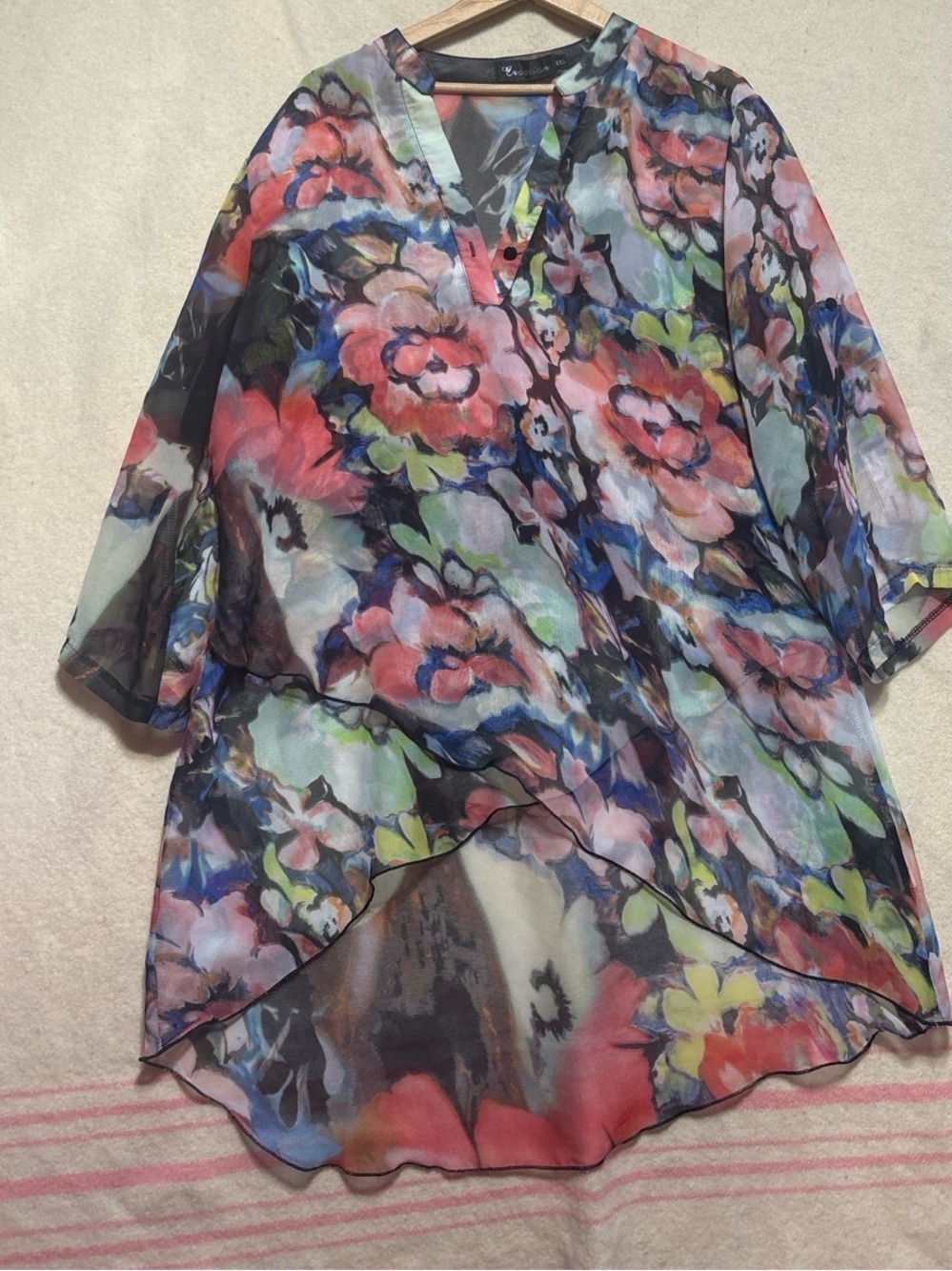 Floral Sheer Split-Hem Tunic Top - Multicolor